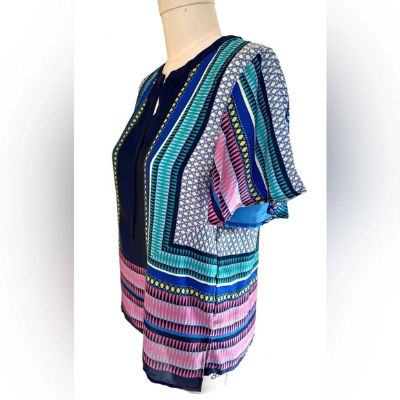 NWT Scarf Print Short-Sleeve Blouse by Fun 2 Fun navy pink teal satin Stitchfix - Picture 8 of 14